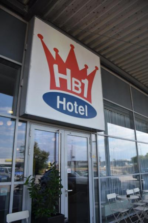 Гостиница HB1 Budget Hotel - contactless check in  Винер-Нойдорф